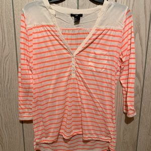 H&M 3/4 Length Shirt